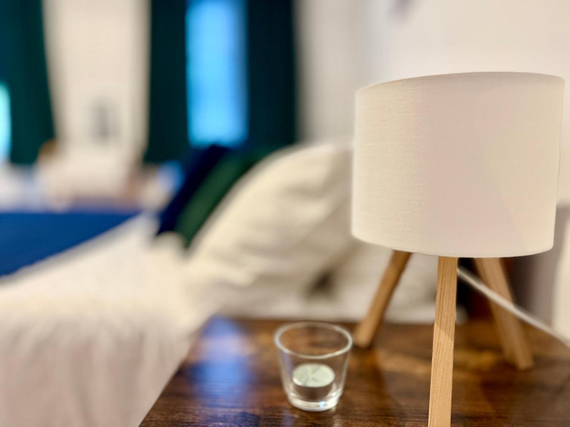 Brand New Renovated, Centre, Quiet Street, Amazing Location Apartment Wien